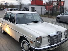 Bild des Angebotes Mercedes-Benz 220 D / 8