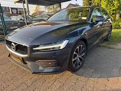 Bild des Angebotes Volvo V60 Kombi Momentum Pro Core*1.Hand*Lenkrad Heizu