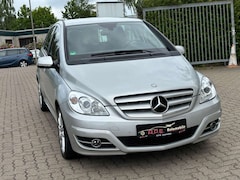 Bild des Angebotes Mercedes-Benz B 160 48.000KM NAVI SITZHEIZUNG TÜV NEU