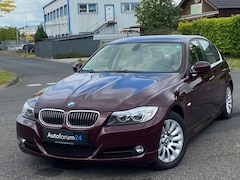 Bild des Angebotes BMW 325 3 Lim. 325i*Autom.*Tempo*PDC*8-Fach*1.Hand*