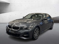 Bild des Angebotes BMW 320 i Limousine M Sport LED HiFi Shadow Line SHZ