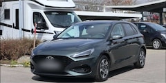 Bild des Angebotes Hyundai i30 i30 1.0 T-GDI Advantage Navi/Klima/Kamera/LED/LM