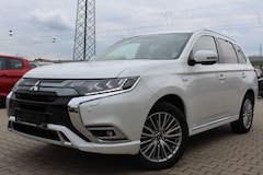 Mitsubishi Outlander 2.4 PHEV PlusSpirit 4WD Navi Temp. LED