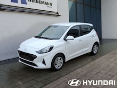 Bild des Angebotes Hyundai i10 1.0 Comfort *NAVI*KAMERA*EINPARKHILFE*CARPLAY