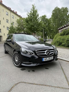 Bild des Angebotes Mercedes-Benz E 350 MERCEDES E KLASSE 350 4-MATİK KOMPLETTPAKET TOP GE