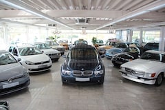 Bild des Angebotes BMW 745 i A *Vollleder/Schiebedach/Softclose*