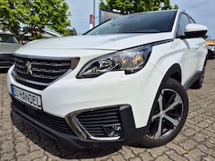 Bild des Angebotes Peugeot 5008 Active Business  *7 Sitze/Auto./PDC/Navi*