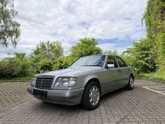 Bild des Angebotes Mercedes-Benz 300 E 300 D , w124, Klima, Oldtimer