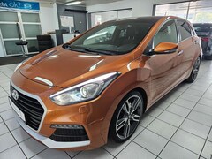 Bild des Angebotes Hyundai i30 Turbo NAVI*SHZ*LKHZ*CAM*PDC*PANO*Aus 1.Hd.*