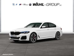 Bild des Angebotes BMW 550 M550i xDrive M SPORT PRO AHK LASER HUD HIFI HK  DA