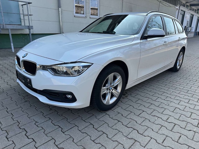 12 Gebrauchtwagen Denull