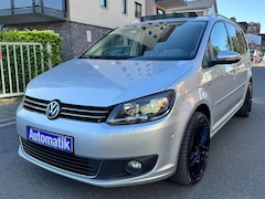 Bild des Angebotes VW Touran 2.0 TDI DPF Life Automatik 7 Sitze