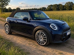 Bild des Angebotes MINI Cooper S Cabrio MINI Yours Trim - Vollausstattung - Rückfahrkamera - Head-up - NAVI - Service & Garantiepaket 09.2027
