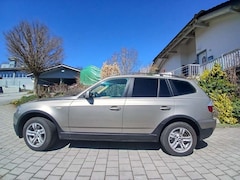 Bild des Angebotes BMW X3 2.0i - Allrad - 8fach-Bereifung, Teilleder