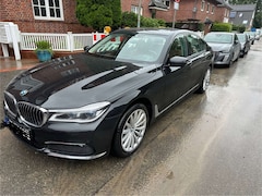Bild des Angebotes BMW 740 740d xDrive