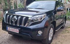 Bild des Angebotes Toyota Land Cruiser Land Cruiser Diesel  5-Türer 3.0 D-4D AUTOM./ NAVI / LUFTFAHRWERK/ ** TOP-ZUSTAND!! **TEC-PREMIUM-AUSSTATTUNG!!**