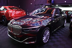 Bild des Angebotes BMW 750 Baureihe 7 Lim 750 d xDrive "tolle Optik!"