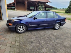 Bild des Angebotes BMW 528 528i
