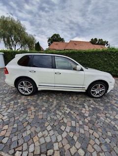 Bild des Angebotes Porsche Cayenne GTS