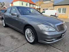 Bild des Angebotes Mercedes-Benz S 500 4 Matic