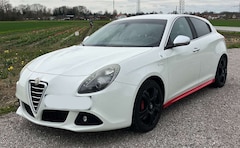 Bild des Angebotes Alfa Romeo Giulietta Giulietta 1.8 TBi 16V Quadrifoglio Verde