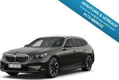 Bild des Angebotes BMW 520 i Touring M Sport LED Navi AHK ACC Pano H/K