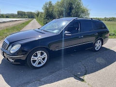 Bild des Angebotes Mercedes-Benz E 200 E-Klasse T-Modell T Kompressor Automatik Avantgard