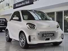 Bild des Angebotes smart forTwo ForTwo EQ Coupé Prime  22KW+LED+KAM+2xKABEL+15"+