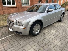 Bild des Angebotes Chrysler 300C 3.5 V6 Autom. Original 35000Km