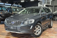 Bild des Angebotes Volvo XC60 D5 AWD MOMENTUM LEDER NAVI XENON 1.HAND 215PS