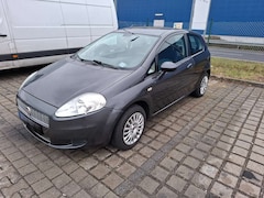 Bild des Angebotes Fiat Punto Grande Punto 1.4 8V Active