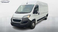 Bild des Angebotes Peugeot Boxer III 2,2 BlueHDI L3H2 335 DAB NAVi PDC HU AU
