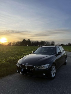 Bild des Angebotes BMW 318 318d Touring