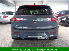 Bild des Angebotes VW Golf VIII Lim. R-Line eTSI 1.HD+KAMERA+S-HEFT