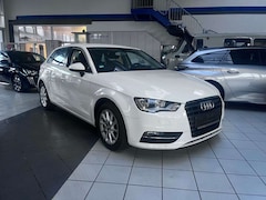 Bild des Angebotes Audi A3 Navi*Teilleder*RenterGaragenfahrzeug