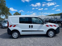 Bild des Angebotes Opel Combo D Kasten L1H1 2,2t/ TÜV UND AU NEU