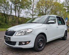 Bild des Angebotes Skoda Roomster Fresh|1.Hand|NAVI|Parksensoren|SHZ