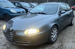 Alfa Romeo 147 147  3-Türer 1.6 Twin Spark ECO Distinctive