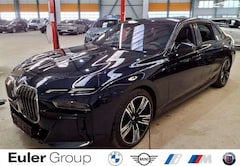 Bild des Angebotes BMW 740 d xDrive M Sport 21'' PanoSky IconGl AHK StHzg Kli