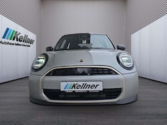 Bild des Angebotes MINI Cooper Aut+HeadUp+Klimaaut.+Sitzheizg.+Wireless