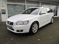 Bild des Angebotes Volvo V50 Kombi D2 Business Pro Edition,Navi,Leder,Top