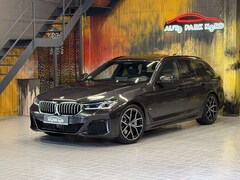 Bild des Angebotes BMW 540 i xDrive M Sport~HUD~LASER~HARMAN&KARDON~AHK