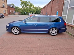Bild des Angebotes VW Passat Variant Passat Variant 1.8 TSI R-Line Edition