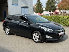 Bild des Angebotes Hyundai i40 Hyundai i40 Garantie *AHK. *Navi *Kamera