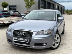 Bild des Angebotes Audi A3 2.0 FSI Sportback Attraction / SHZ / PDC / 17