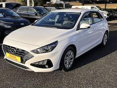 Bild des Angebotes Hyundai i30 1.0 T-GDI Comfort  Allwetterreifen PDC RFK NSW SHZ