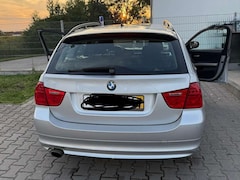 Bild des Angebotes BMW 320 3er Touring 320i Touring Aut.