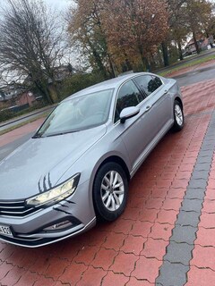 Bild des Angebotes VW Passat 2.0 TDI SCR DSG Trendline
