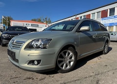 Toyota Avensis 1.8 Executive TÜV NEU