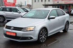 Bild des Angebotes VW Jetta VI Highline*2.Hand*AHK*PDC*MFL*SR+WR*TOP